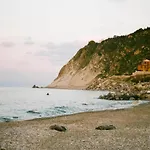 Villa In With Pool Near Mount Etna *