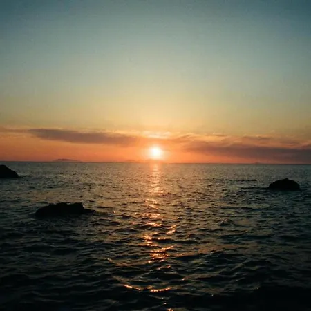 빌라 Elegant With Swimming Pool Near Etna *